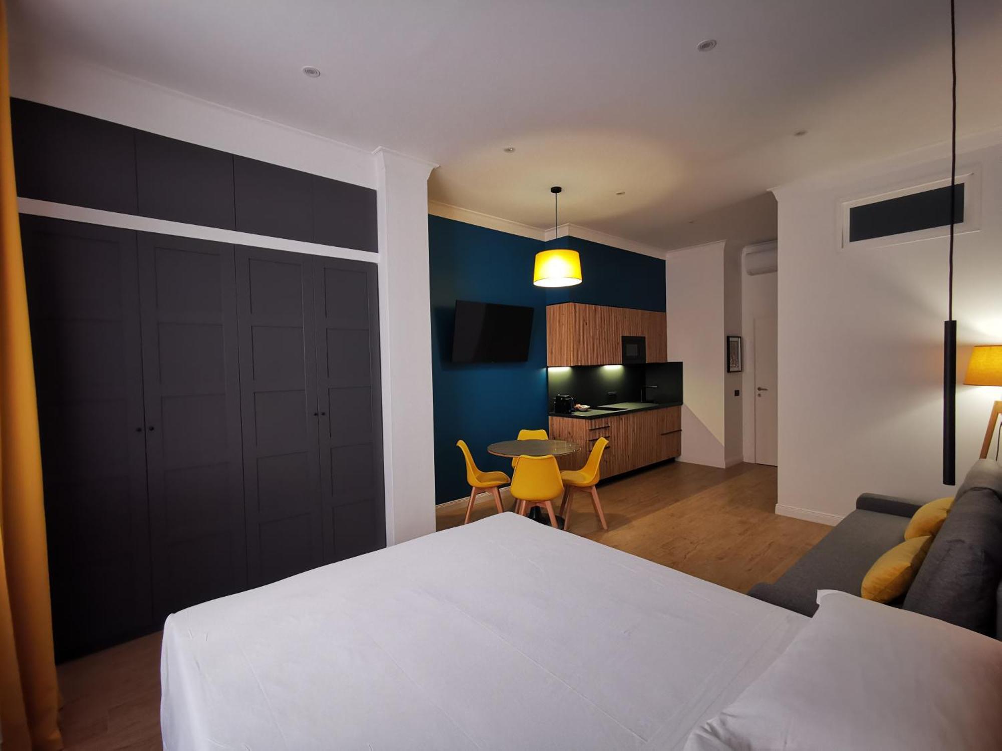 Cattaro 65 - Flexible Check-In Apartments Bari Exterior foto